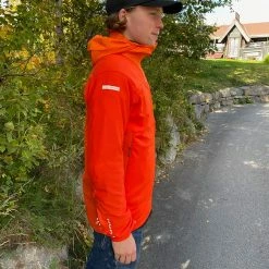 Herre Haglöfs L.I.M Hybrid Softshell Jacket Men (Hanbanero/Flame Orange) -Klær Butikk Haglofs L.I.M Hybrid Softshell Jacket Men orange2